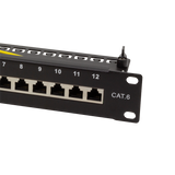 LogiLink Panneau de brassage Cat.6 – 12 ports RJ45, blindé, rack 10 pouces, décharge de traction, noir (RAL 7035)